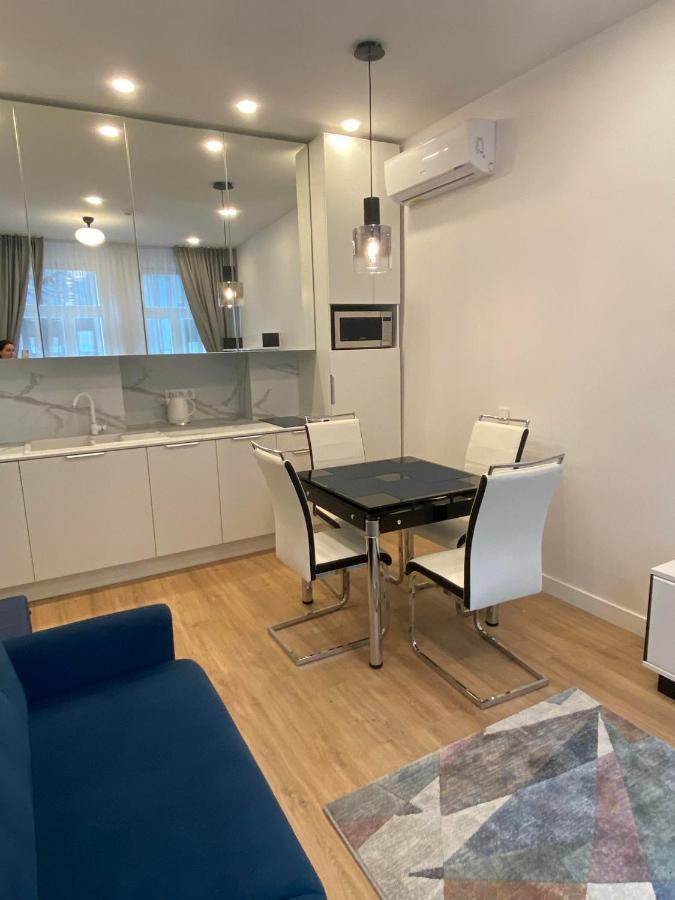 Moder Chic Apartment In Center-Prime Rentals 考纳斯 外观 照片