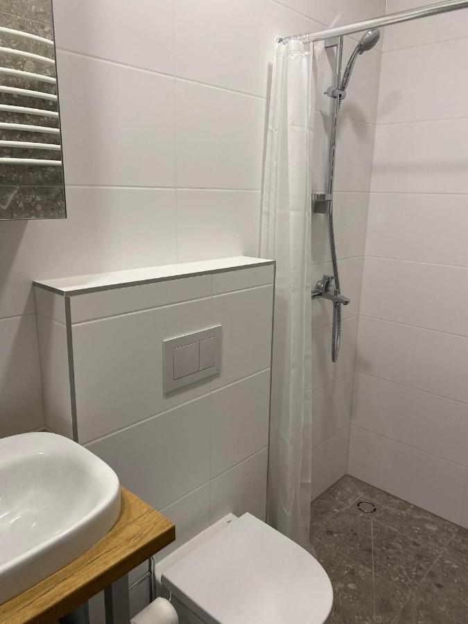 Moder Chic Apartment In Center-Prime Rentals 考纳斯 外观 照片